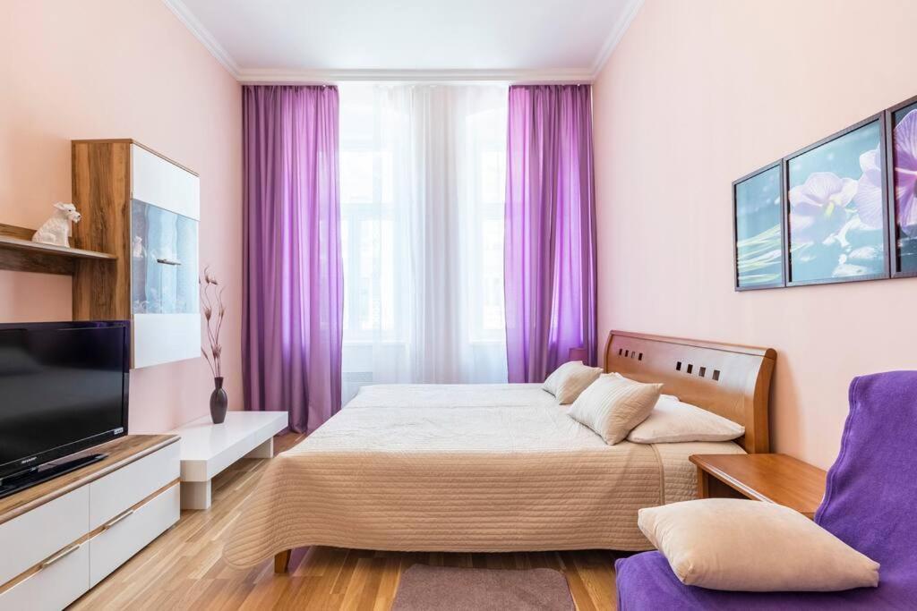 Apartment On Masaryka 39 カルロヴィ・ヴァリ エクステリア 写真