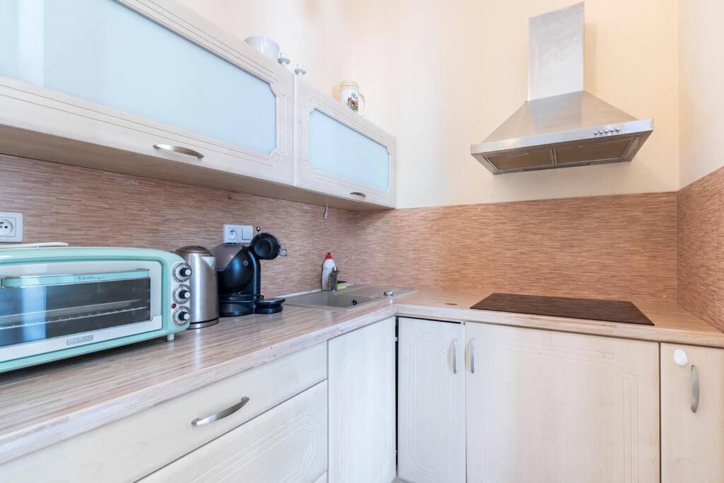 Apartment On Masaryka 39 カルロヴィ・ヴァリ エクステリア 写真