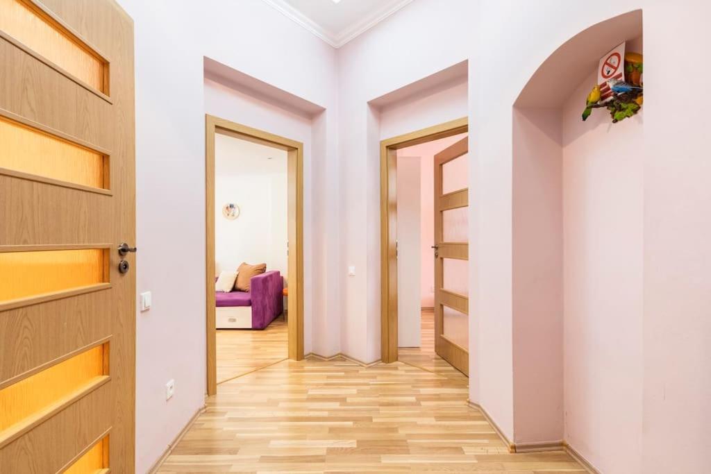 Apartment On Masaryka 39 カルロヴィ・ヴァリ エクステリア 写真